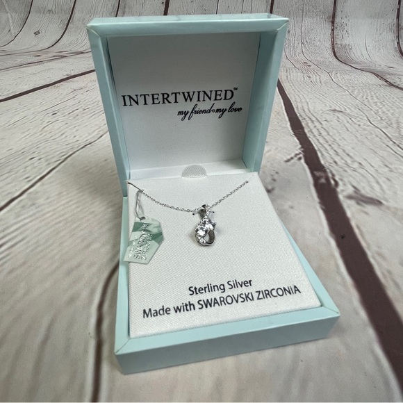 Intertwined My Friend / My Love sterling silver pendant with Swarowski Zirconia - Picture 5 of 9